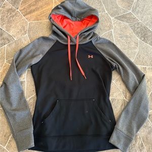 Under Armour Semi Fitted Hoodie
